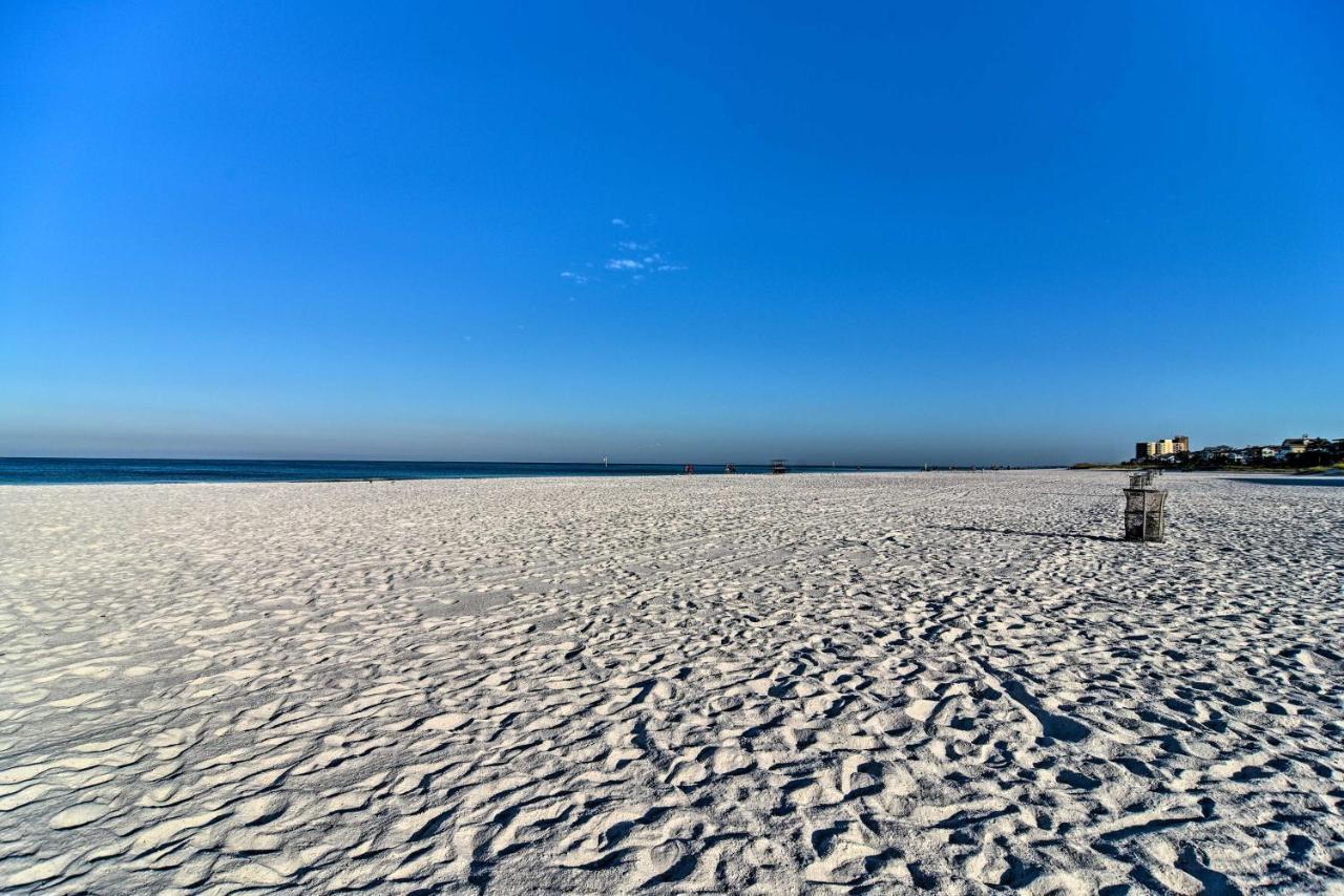 Coastal Sea Side Townhome - Walk To Beach! Clearwater Beach Buitenkant foto
