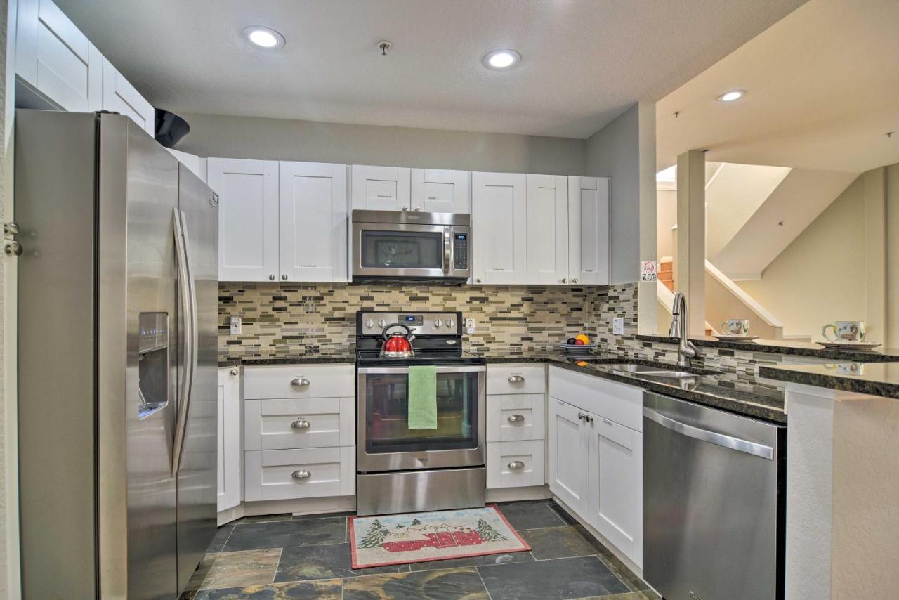 Coastal Sea Side Townhome - Walk To Beach! Clearwater Beach Buitenkant foto